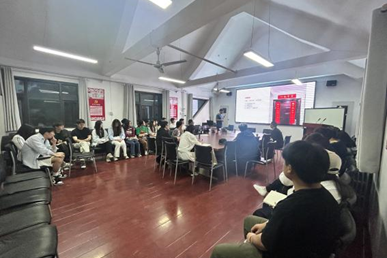 学院举办“设计大讲堂”《建...