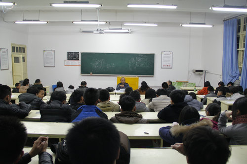 设计艺术学院召开毕业生毕业...