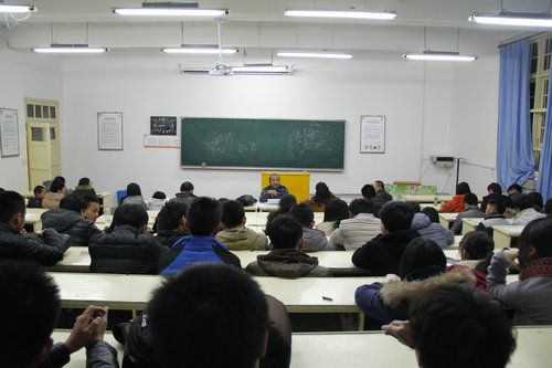 设计艺术学院举办毕业生毕业...